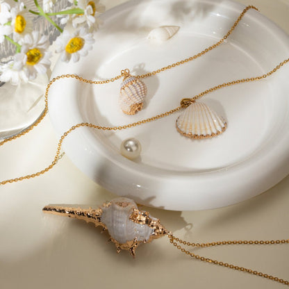 18K Gold Stainless Steel Thin Chain Necklace with Conch Shell Pendant - Beauty Belliss