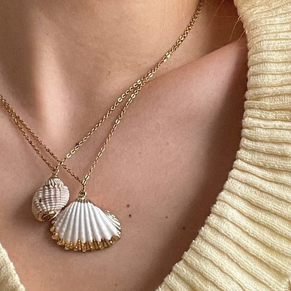 18K Gold Stainless Steel Thin Chain Necklace with Conch Shell Pendant - Beauty Belliss