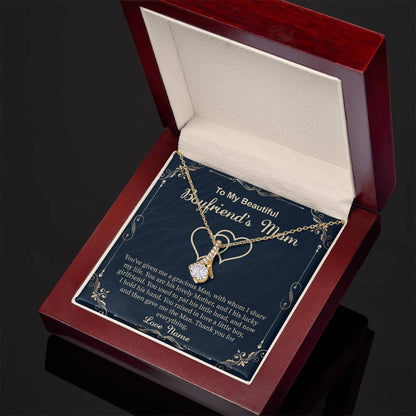 necklace for boyfriend’s mother presented in an elegant keepsake gift box
