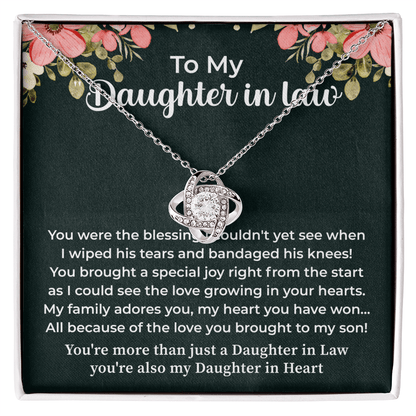 Daughter in Law Gifts Necklace From Mother in Law To My Bonus Daughter in Law Honor Pendant Jewelry with Message Card and Gift Box. Surprise Gift for Daughter in Law. Daughter in Law Gift - Beauty Belliss