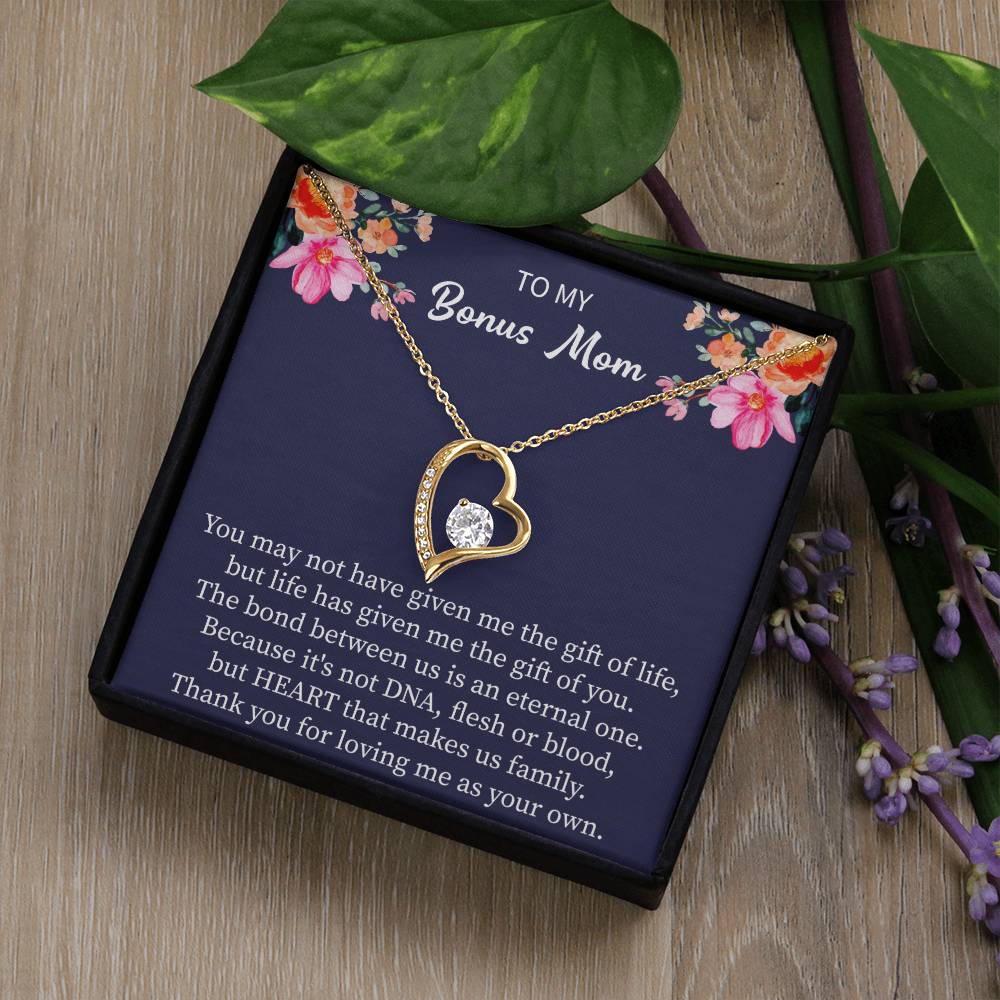 bonus mom necklace gift box packaging