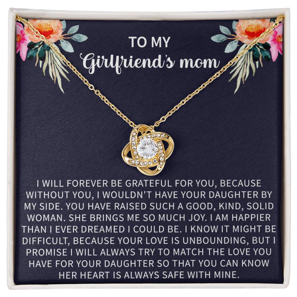 close up of a Giftsignature necklace symbolizing appreciation and affection for a girlfriend’s mom