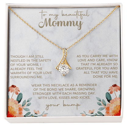 heartfelt Mother’s Day necklace gift from daughter to mommy